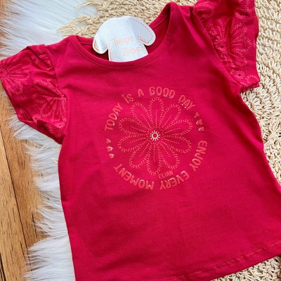 Conj. Blusa "Today is a Good Day" e Short Saia em Lese Floral - Vermelho